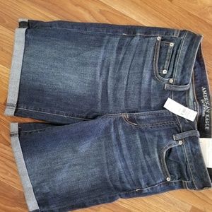 American eagle Bermuda shorts